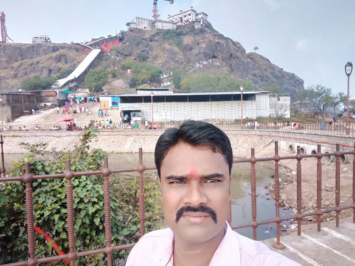 dineshparmar0's tweet image. या देवी सर्वभूतेषु महाकाली रूपेण संस्थिता नमस्तस्यै नमस्तस्यै नारायणी नमो नमः
महाकाली माताजी पावागढ़ शक्तिपीठ #जय_मां_महाकाली #Pavaghad #world_Heritage_side_chapaner #Panchmahal #Gujarat