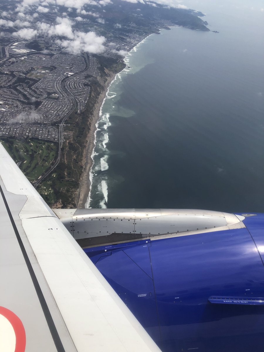 PROVLIMPIEZAMTY's tweet photo. Aterrizaje perfecto desde el interior de un avión #aterrizajedeaviones https://t.co/V1HjqpQvgZ https://t.co/PeJxpkHGjI