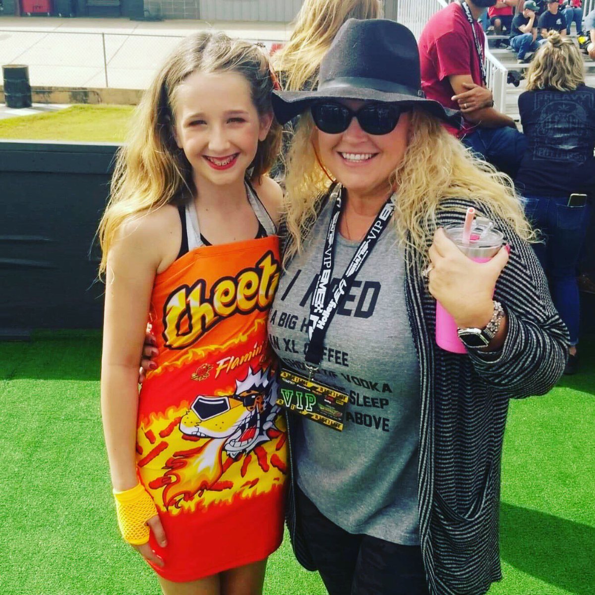 MsWtheBoss's tweet image. Tickets thefoat.com/273594
It’s that time! Next reason you never want to miss a BossX and DuckX event is....it’s not often you can get a photo on the VIP “ark” with a cheetos girl? #fritolay #cheetos #radialvstheworld #dxpstreet #smalltiredragracing #dragracingfamily #bossx