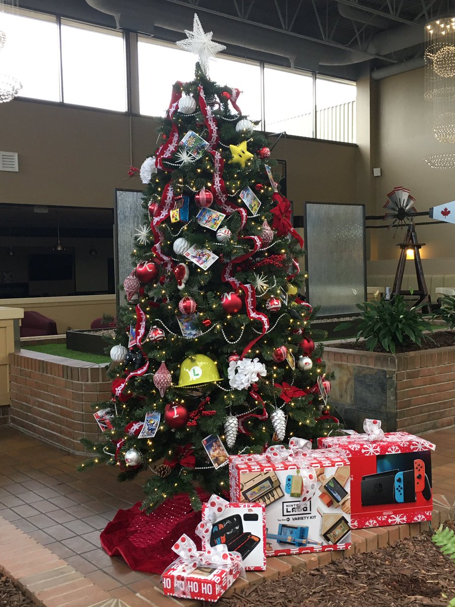 The Kinsmen Club of Medicine Hat are proud to support the Spirit of Giving and Christmas Tree Gala. Our tree has a “gaming” theme, called  "It Game Upon a Kin Night Clear"!