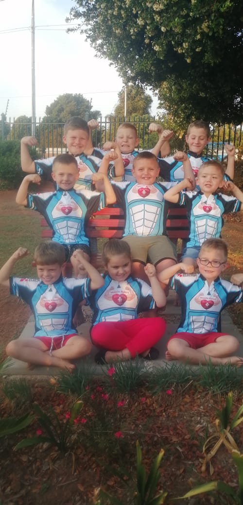 T_lock12's tweet photo. And so the kids are ready to do their bit for charity. #muscleriders #947kids #rideforapurpose https://t.co/yHPd3RGIfV
