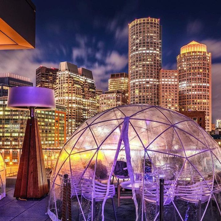It's igloo season again at @lookoutrooftop! @envoyboston #IGLOOkout 
📷: @smcc_photography (On Instagram)
More info here: bit.ly/33qqRei