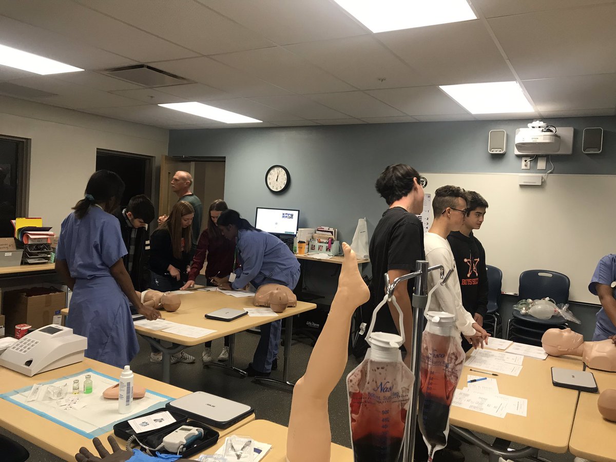 NCI_MATeacher's tweet photo. Medical Assisting students &amp; North Health class students joining forces for some cross curricular activities! https://t.co/kAOZZR0eYl