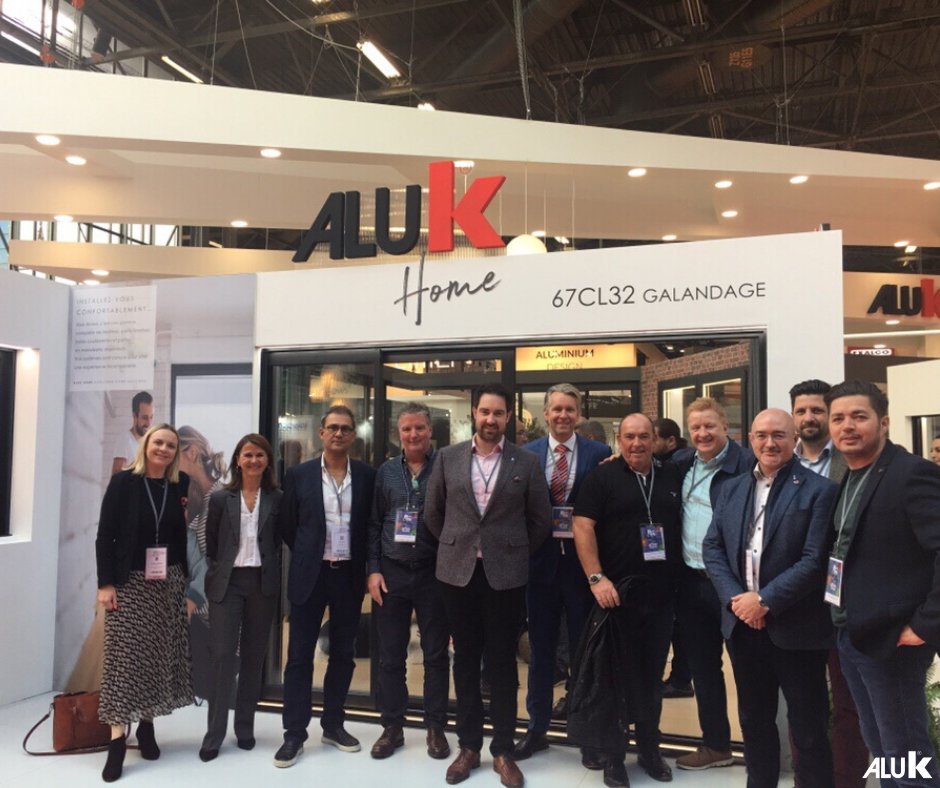 AluK_Int's tweet photo. 4th day of @Batimat , #AluK welcomed many visitors including @AluK_GB who brought some of their #clients to explore #innovations &amp; #France specific product range.
Join us tomorrow for the last day. For your #Freebadge --> https://t.co/4uj17sfKSu with #AluK code BEX3013271 https://t.co/IA5omxXUZz