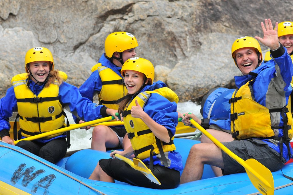 WA_Rafting's tweet photo. #SummerThrowback to some amazing rafting smiles! ☀️
#raftinglife https://t.co/ZWFJDefWNv