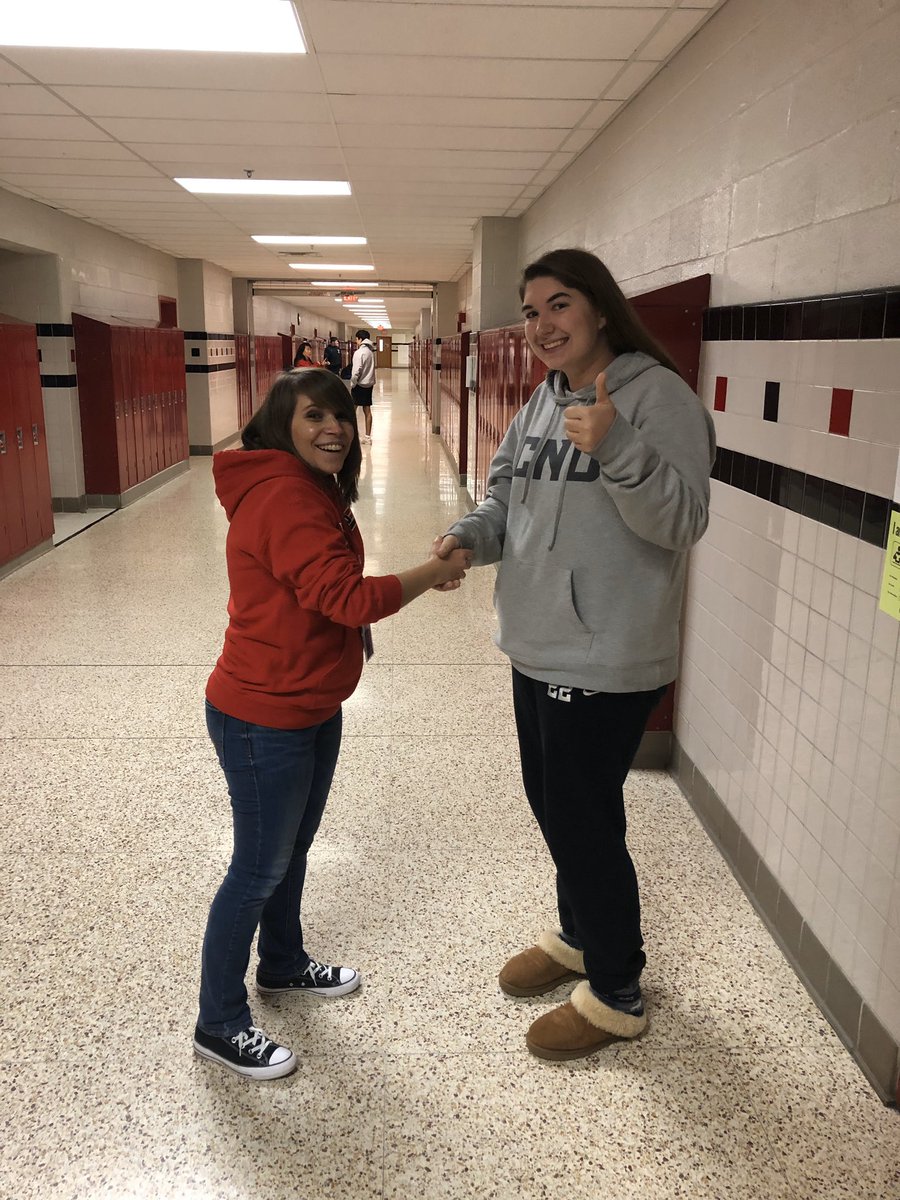 PaigeForPrez20's tweet photo. We believe the arts are just as important as core classes and sports. Who could possibly hate equality?? https://t.co/pwJZGzxM3i
