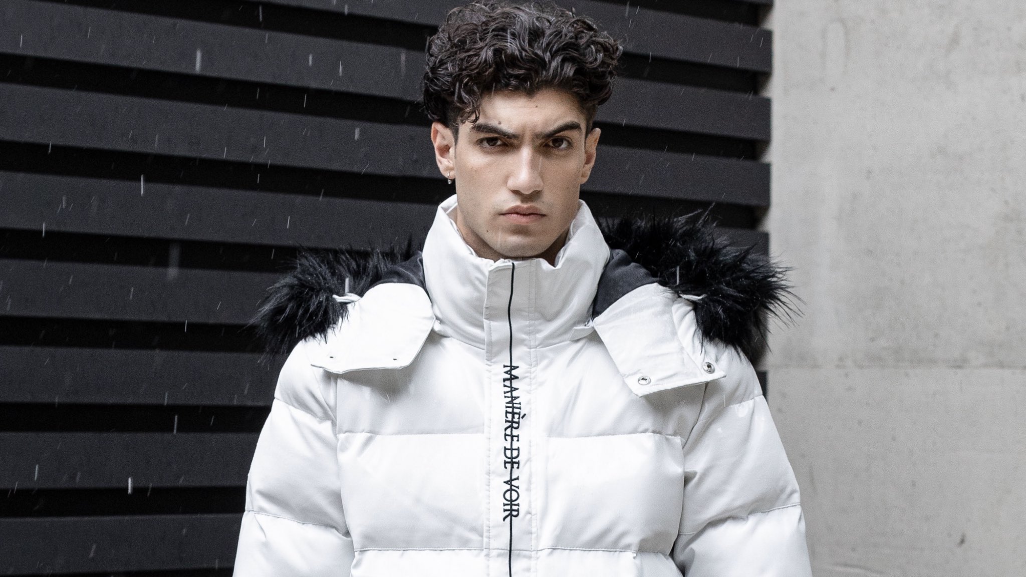 Mdv coat hotsell