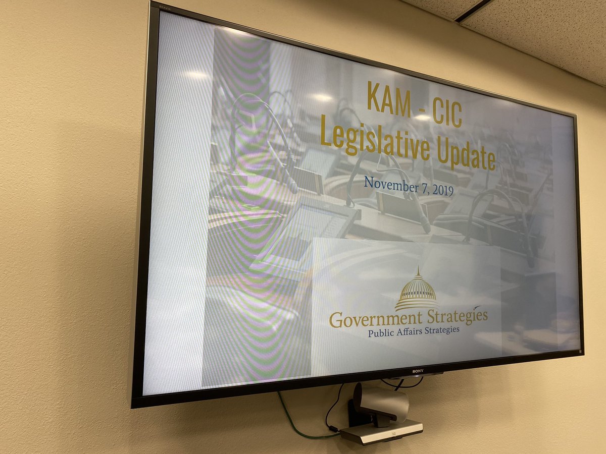 kymanufacturing's tweet photo. Great meeting of the Kentucky Chemical Industry Council today in @calvertcityky discussing issues of importance to our members! Thanks to @EvonikN_America for hosting us!
#kymfg #kymanufacturing #KYCIC #ThinkKY https://t.co/ro7pbhxsU9