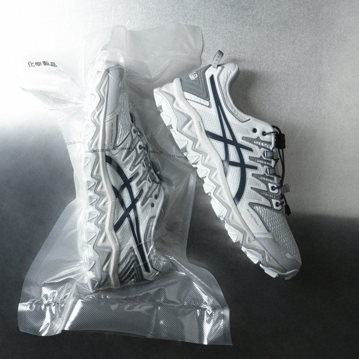 asics fujitrabuco c2h4