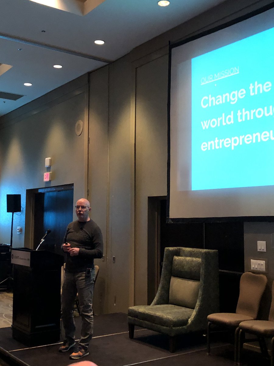 FuturpreneurBC's tweet image. The fantastic @KeithIppel from @Spring_is speaking about how to raise funding for your #business. Thank you as always for your continued support Keith! #FVTechForum @XLRatorFV