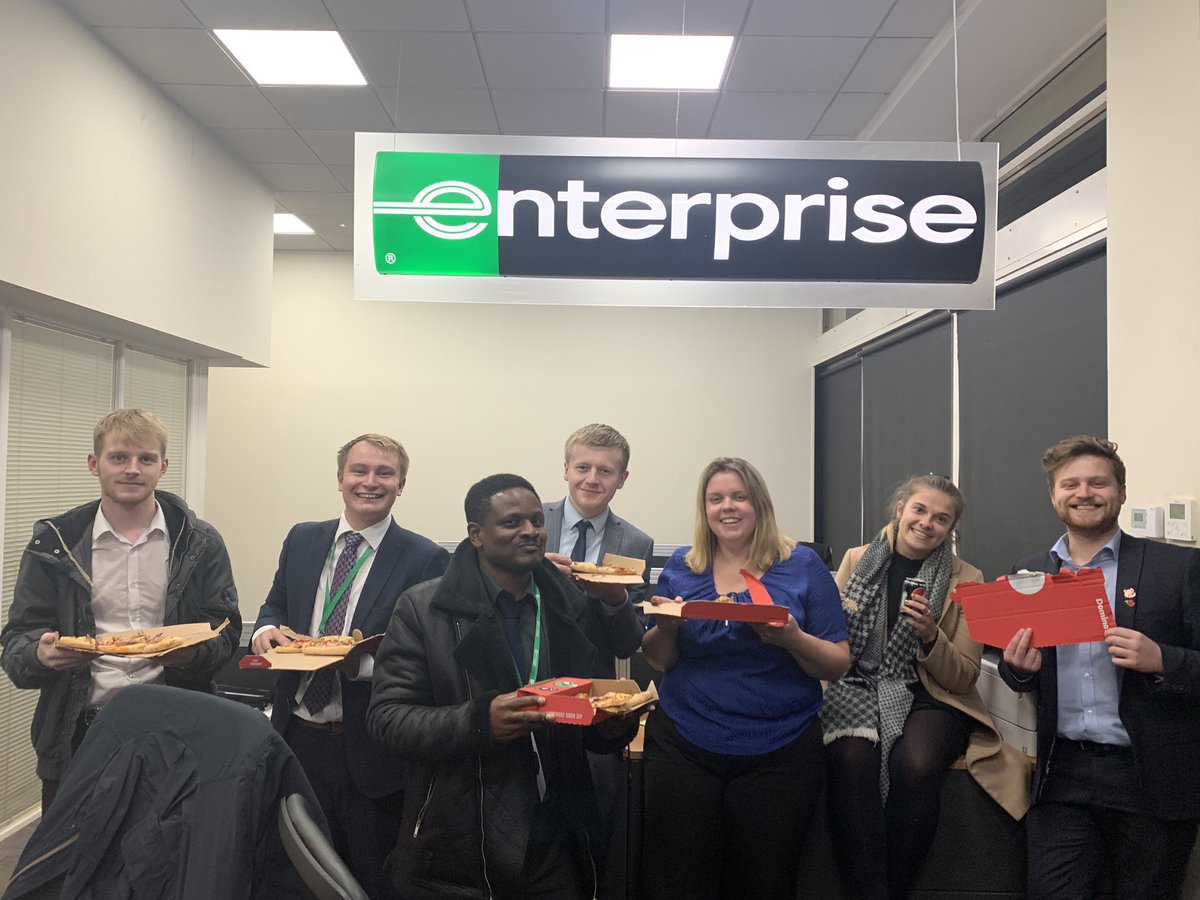 F6 having a great time at statement night! #charades #WouldYouRather #development <a href="/AEKLHR/">Alyssa Kreutzer</a> <a href="/C4Jilly/">Jack Jillings</a> @Amy_SU4