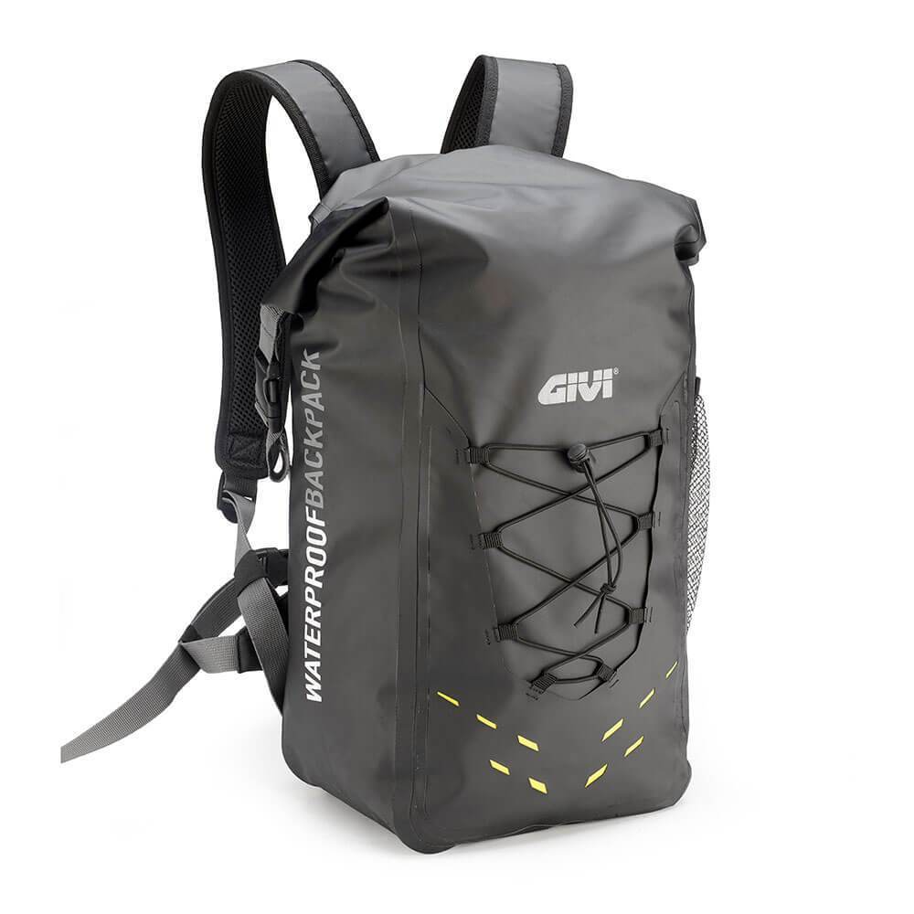 MotorbikeW's tweet photo. Givi 18L Backpack https://t.co/pTGRqZFhW3 https://t.co/8jrF9Vzo2p