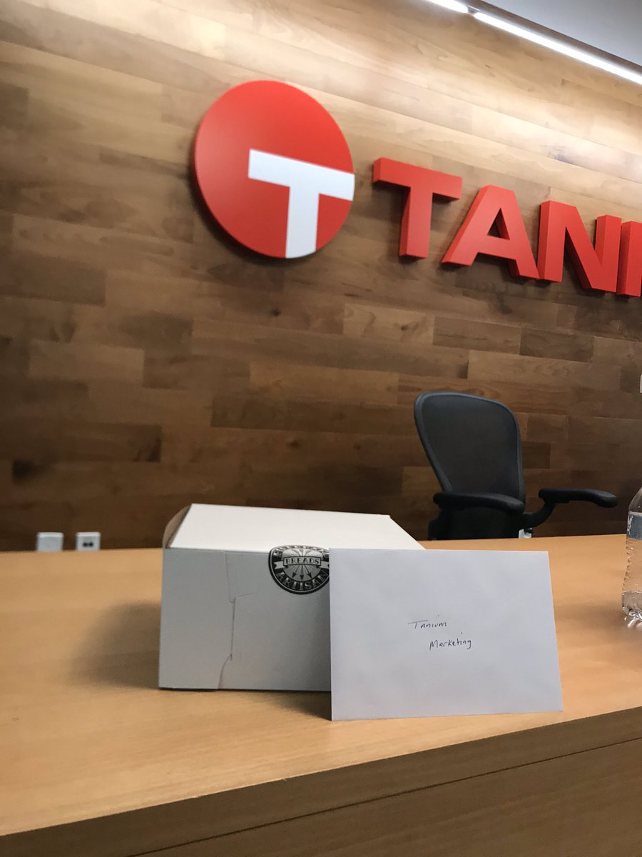 _KevHall's tweet photo. Sorry we missed you @DigitalMktgJeff &amp; @SusanPanico, hope your team at @Tanium enjoyed the treats today 🍪🥐 and can join @Demandbase at Dreamforce. https://t.co/IT9Q6Mqd19
