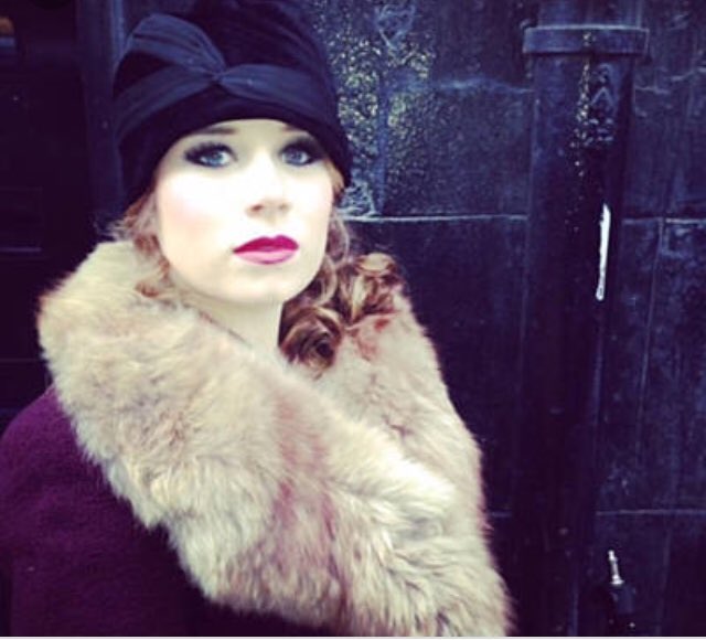 After the War. Eva Walker - Artist. youtu.be/QpnoQ1cHGUE via <a href="/YouTube/">YouTube</a>
#LestWeForget #PoppyAppeal2019