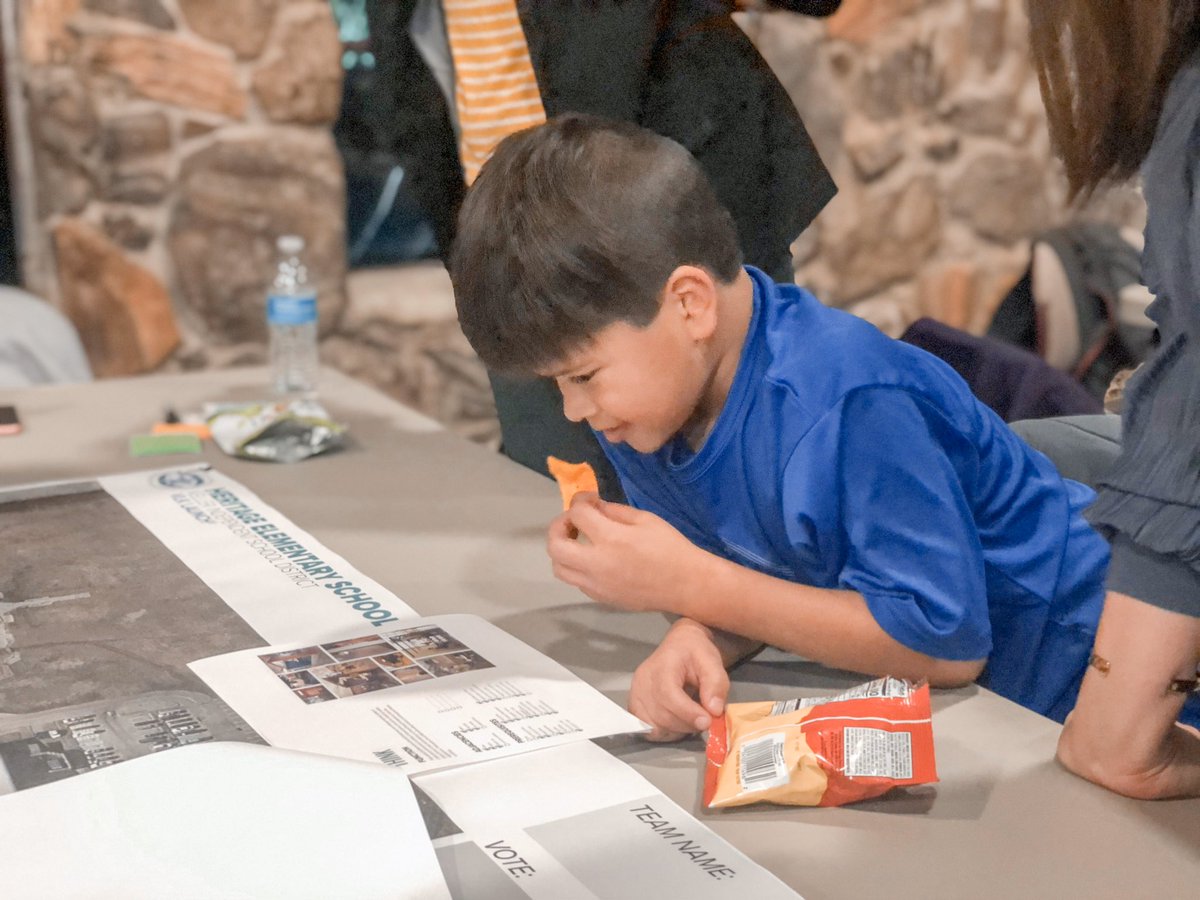 VLKArchitects's tweet photo. Parents, students, teachers, and community members are participating in VLK | LAUNCH to design the new Heritage and Florence Elementary Schools in @KellerISD #vlklaunch #designtheexperience https://t.co/JWrFsneuTg
