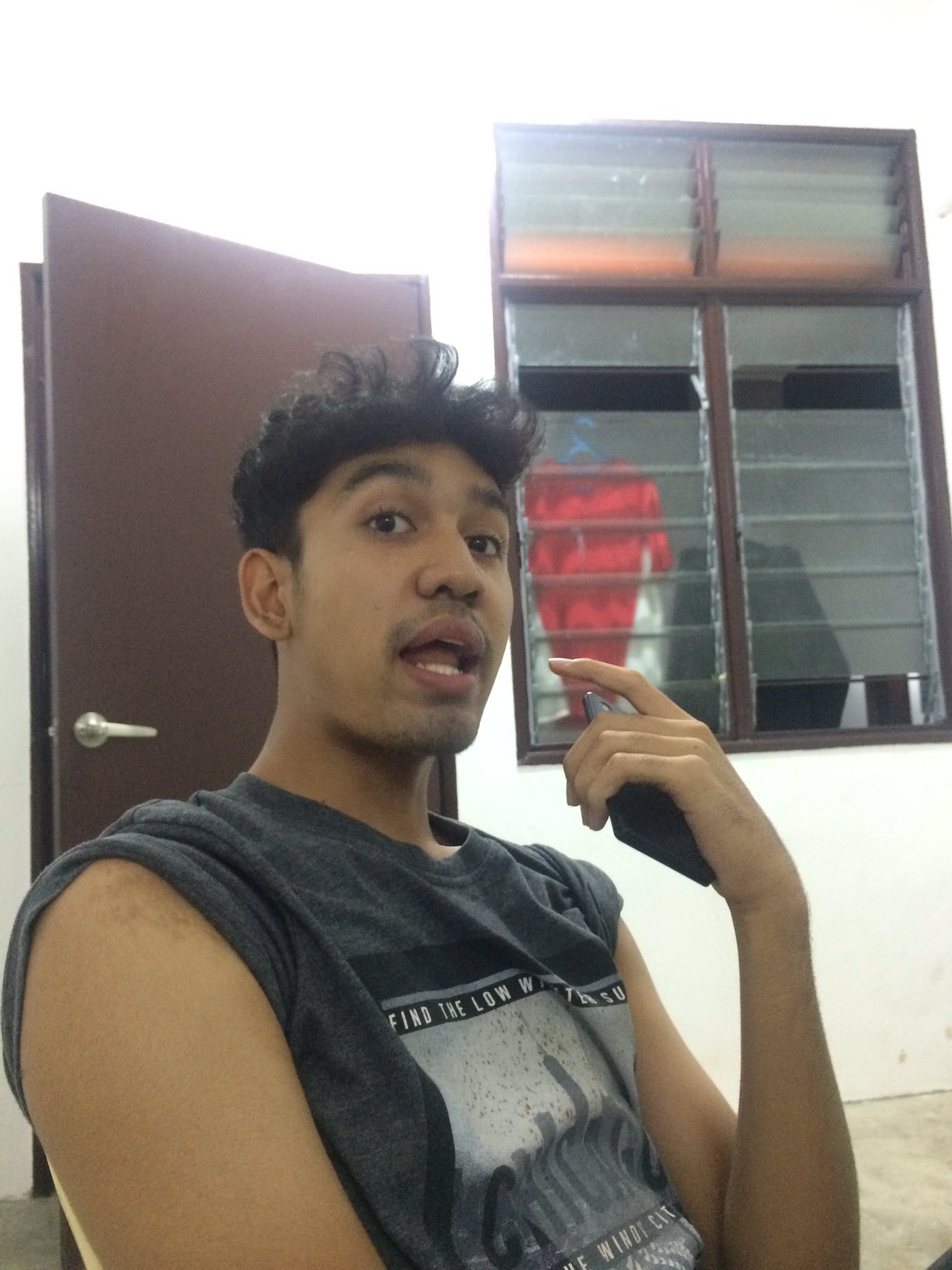 Happy birthday shaggy     sorry semalam heret kau balik blok hehe    