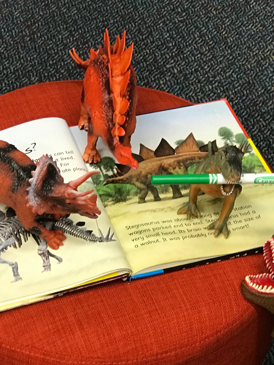 CoxOverby's tweet photo. It’s Dinovember! ⁦@hairgrovecfisd⁩ https://t.co/SRzEiMI0J8