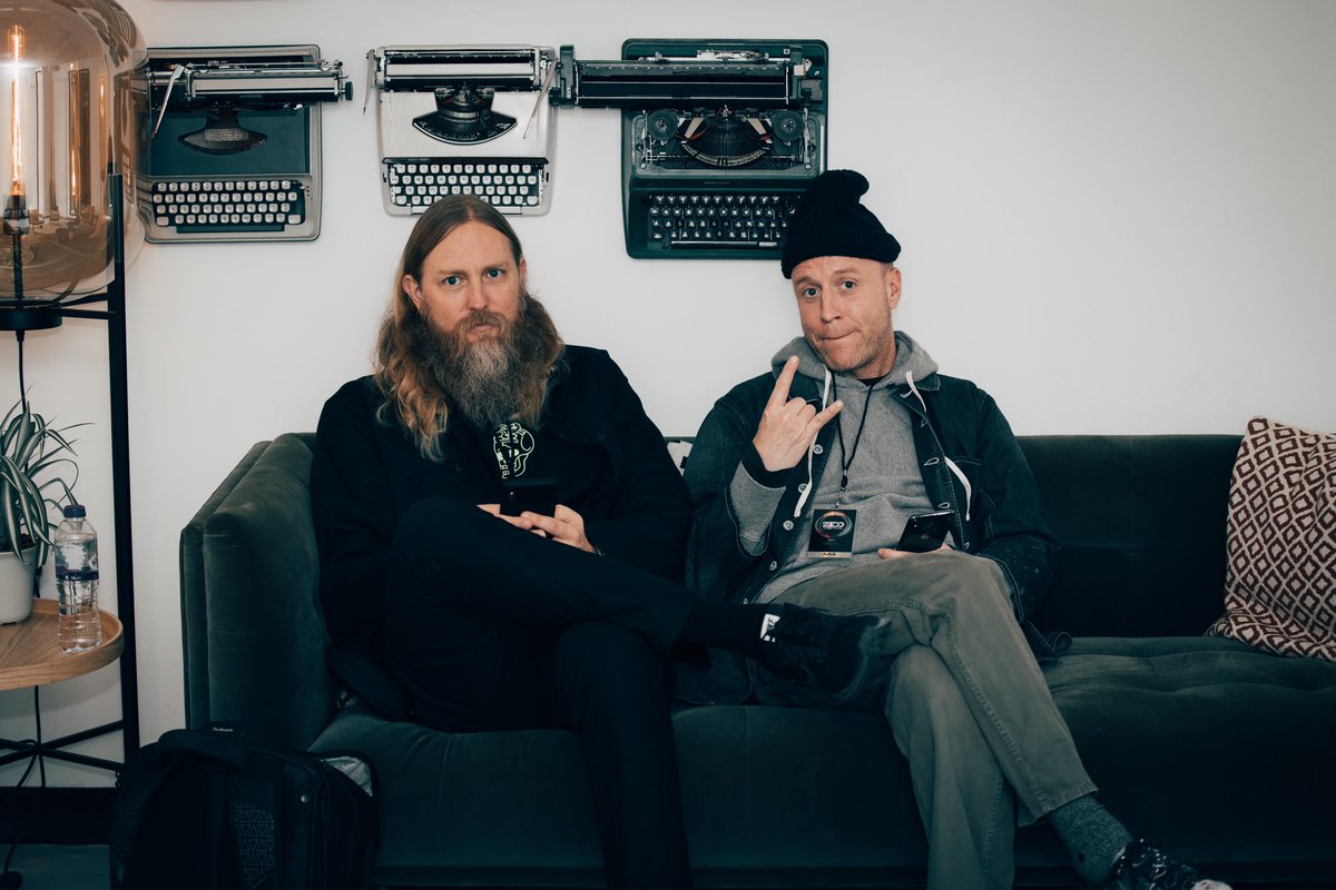 Tim Smith 邪悪なヤギハンター tweet media