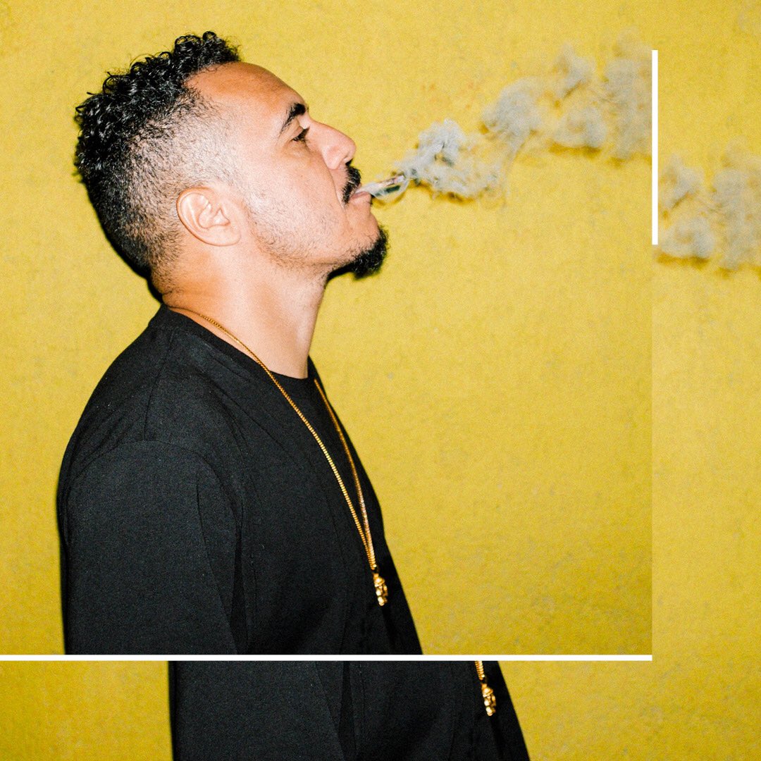 circo_voador's tweet image. Cês tão pronto pro rolé? Então segura que o Circo preparou uma noite absurda com ninguém menos que @Marcelodedois , @sain e @bkttlapa . Os rappers baixam na Lapa na sexta, 20/12, pra fazerem muito barulho e exorcizarem esse 2019 com seus mais recentes trabalhos. Avisa geral!