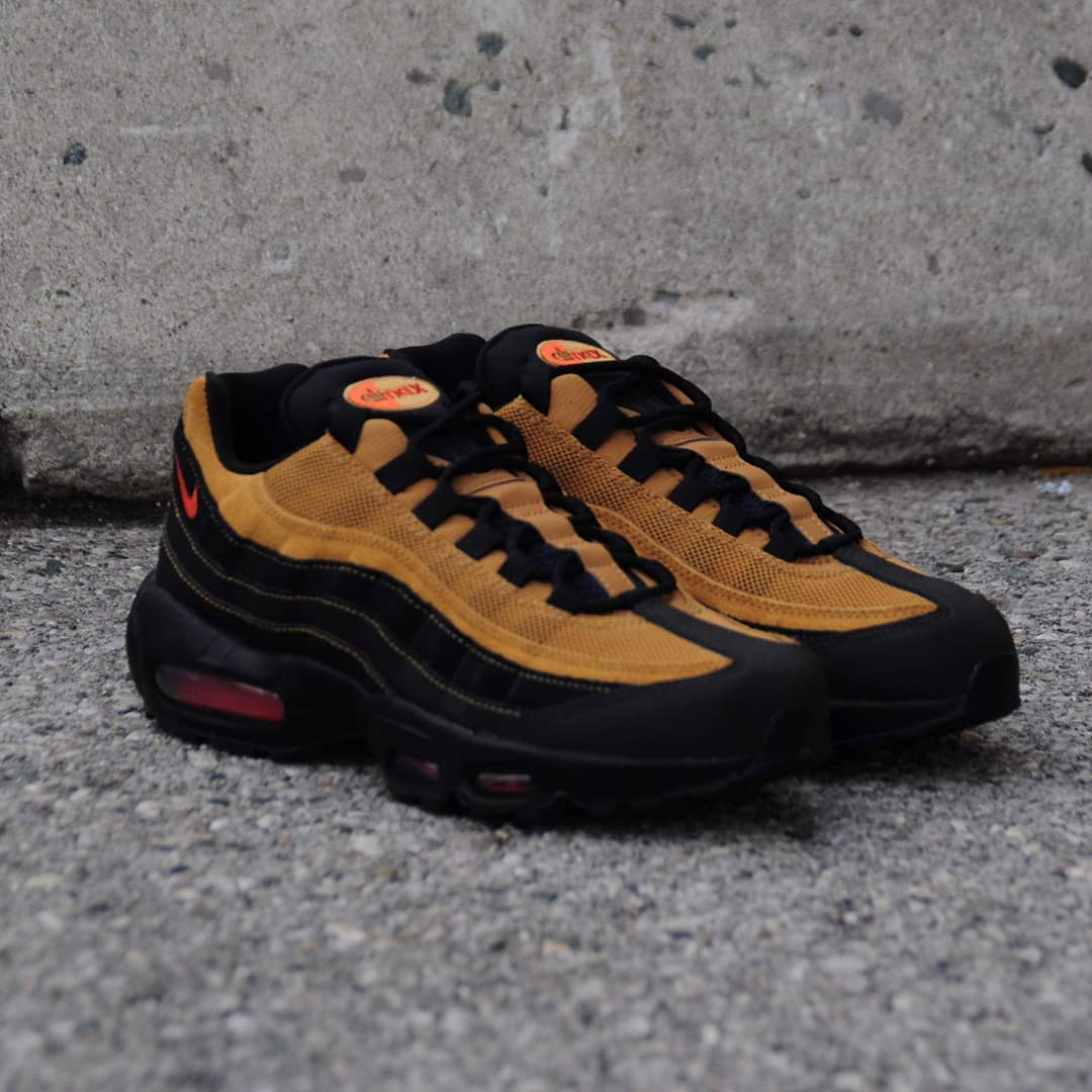 air max 95 cosmic clay