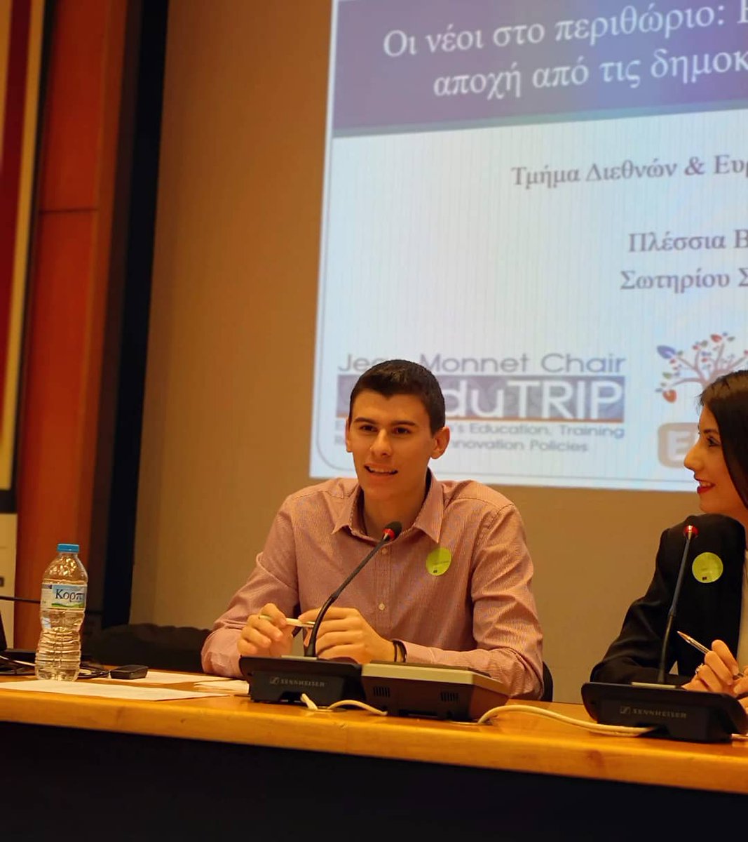Sotiris_Soti's tweet photo. Youth, Democracy and Radicalization - Presentation at the University of Piraeus
#throwback #Unipi https://t.co/HL7RllYUiK