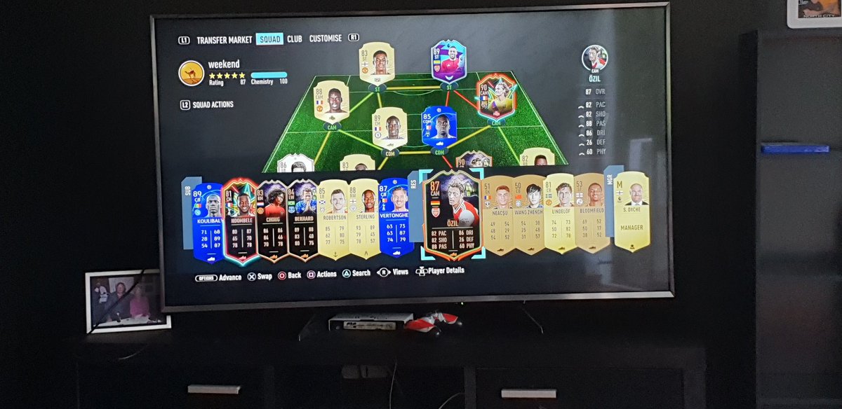 AndyProu's tweet image. Any ideas for formations/ selling and bringing anyone in ?