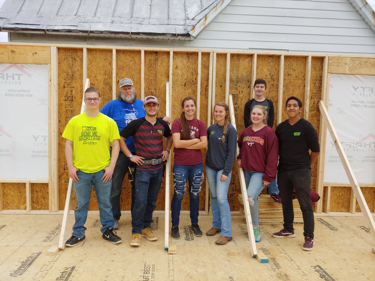 More Habitat for Humanity pictures. <a href="/EMHSMustangs/">Eastern Montgomery High School</a>