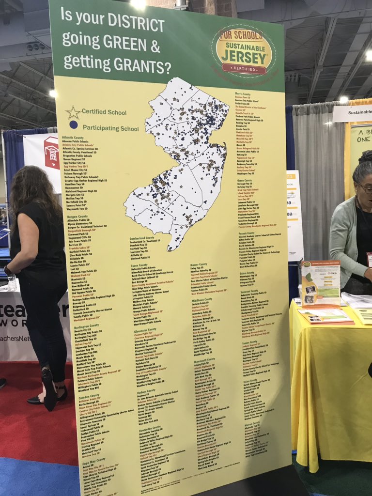 MissScamardella's tweet image. 4th teachers convention and always a blast! Was so excited to see @HowellTwpK8 on the Sustainable NJ poster and be part of such a great district! #FutureReadyNJ
