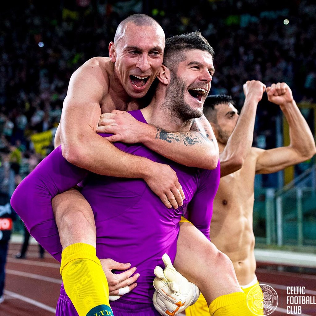 Chri6ViF's tweet image. Nothing but love for my Team and the fans! 👏🏽🍀 Relentless fighting spirit ! Shoutout to Oli &quot; Jogabonito&quot; @OlivierNtcham and #fraserforster 💪🏽💪🏽 #crazyeuropeannights #monthehoops #hoopsupsideyourhead