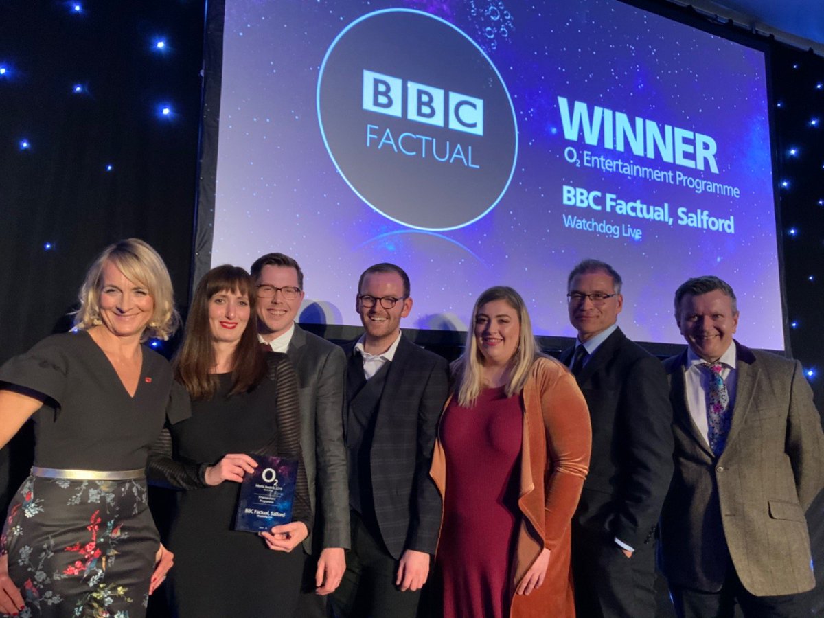 TelefonicaUK's tweet photo. Editor of @BBCBreakfast @BBCFrediani presents the award for the best entertainment programme created or filmed in the North West. Well done to @BBCWatchdog on picking up the accolade #O2MediaAwards19 https://t.co/D0RxBPSDeM