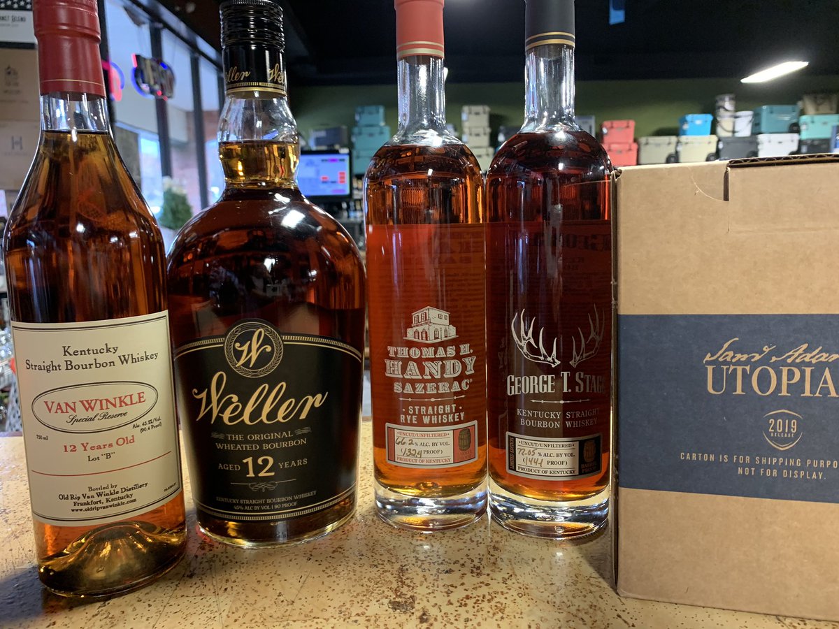 MWandS72's tweet photo. Check out the Silent Auction!!! Open house 4-8 and Auction ends at 7:30!!!!! #wellerbourbon #vanwinkle #georgetstagg #handysazeracrye #samadamsutopias #franklintn #brentwoodtn #moonwineandspirits #holidayseason #letsgetjolly https://t.co/e1lb5ja5Nk