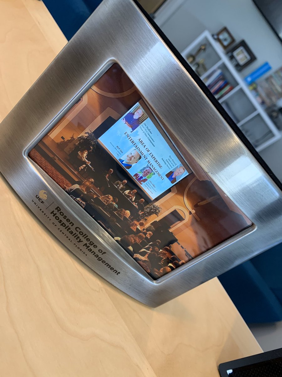 richtateav's tweet photo. #ETP was honored as the Employer Partner for the Fall 2019 semester by the @rosencollege. Dave and I were totally surprised and very honored! We were there to celebrate the students that attended the presentations we participated in.#LMG #Rosen #UCF #Education #LeadTeachandLearn https://t.co/LrJ59V5exn