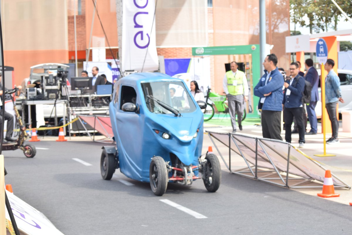 WEC_COLOMBIA's tweet photo. Agradecemos a todos los asistentes por permitirnos llegar a ustedes con un mensaje de sostenibilidad, compromiso e innovación a través de la movilidad eléctrica. #WECMobility https://t.co/t9TNWwNbMc