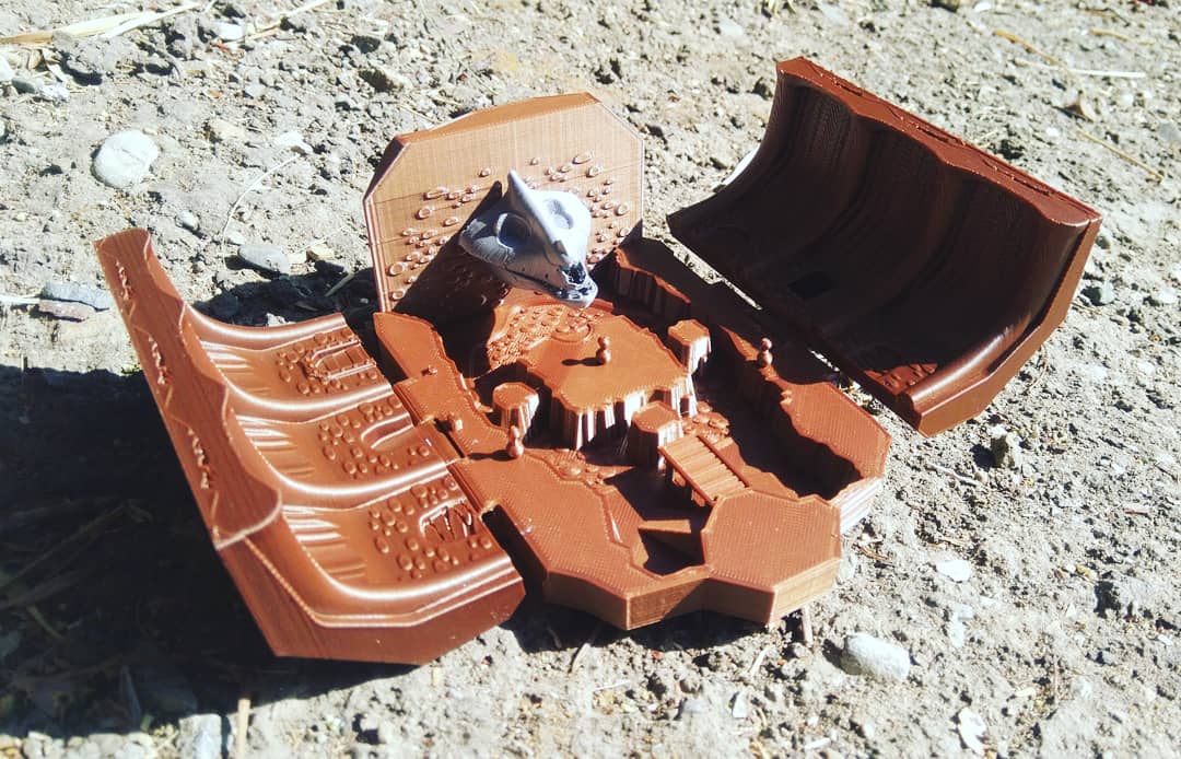 Plas3D's tweet image. Another impressive model by @miniworld3d, the Dodongo&apos;s Cavern 💀. The model speaks for itself👏 It is a 5-pieces model that can be easily assemble in a minute. Available on @MyMiniFactory. #plas3d #miniworld3d #dodongocavern