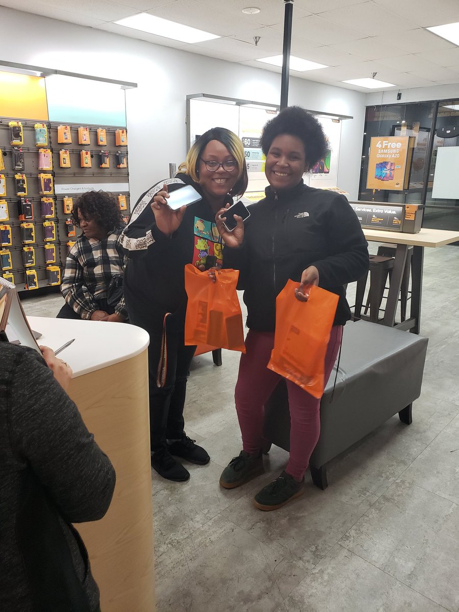 Bogo 4 for $100 @Elaina_OH <a href="/cubz1fan/">Rich Frey</a>