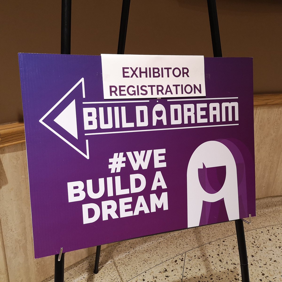 MarissaWFWE's tweet photo. #ThursdayThoughts Our team is here at Ciociario Club to answer any of your questions! Ask us about in-demand jobs and resources to help you 🔎 @WorkforceWE @Build_ADream 

 @tashlynT @CoreyWFWE @DarleneWFWE @sarah_fram https://t.co/bEuLNZMTXW