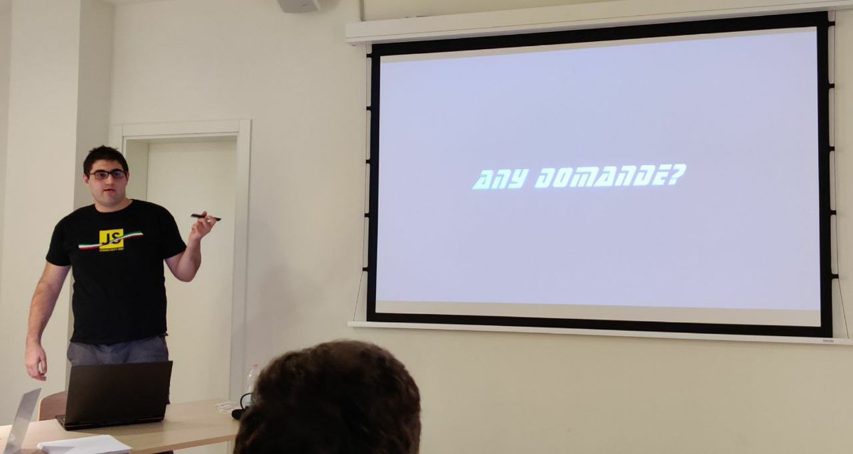 antreem's tweet photo. "Sommando interi con stringhe è il solito JavaScript, funziona comunque!" @JFieldEffectT
#jscday #antreem #javascrip https://t.co/3klX6sDR8F