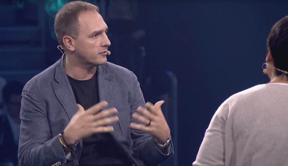 document360's tweet image. WHAT TO KEEP IN MIND WHILE ENTERING ASIAN MARKETS? with @megnakamura @nikpavesic @TheSeparovic  Half of the world’s population lives inside a rather small circle in Southeast Asia, which makes it an attractive market.  @SlushHQ  #slush19