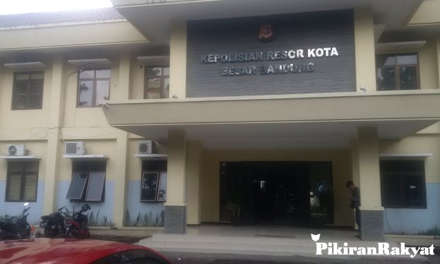KPK Periksa 11 Saksi Kasus Suap Ruang Terbuka Hijau Kota Bandung dlvr.it/RJs5fD