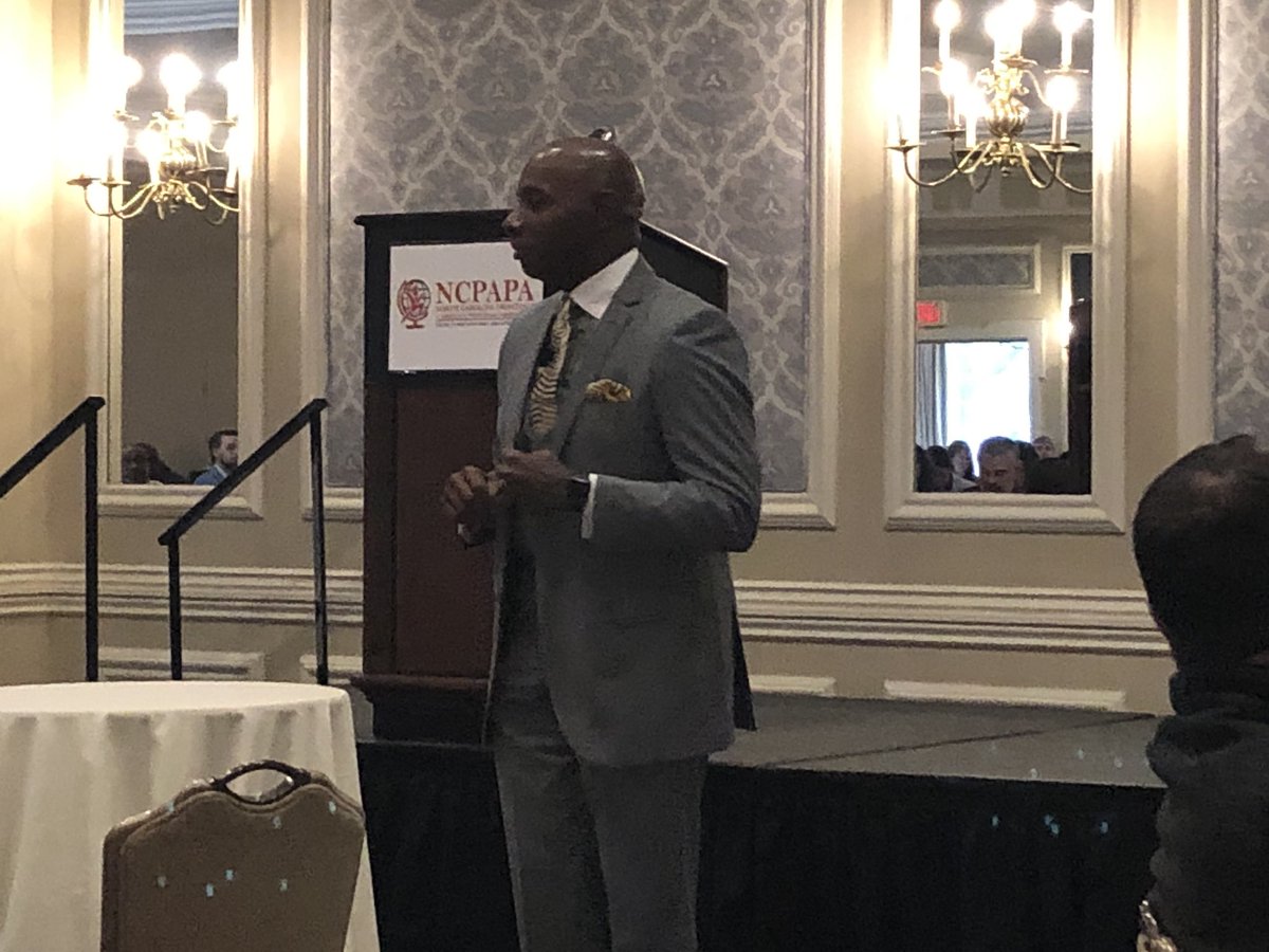 burtonml1974's tweet image. Dr. Jackson speaking at the NCPAPA.#FIS2019 #ShareVCS