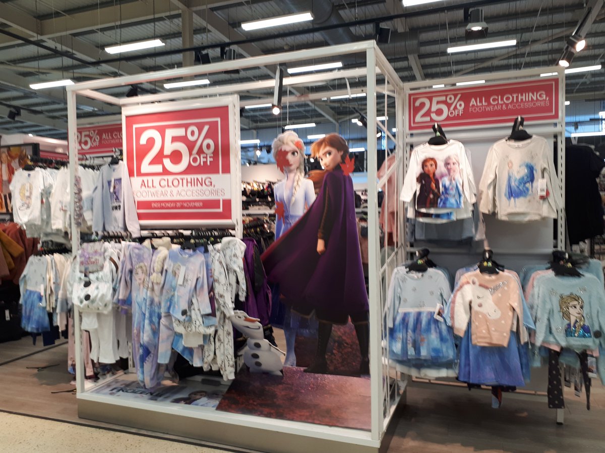 mummy2dj's tweet photo. wheres all the boys frozen clothes @Tesco....
Very disappointed.
#discrimination https://t.co/YCLkUN1ro4
