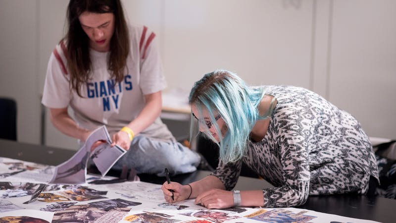 HeartnSoulEye's tweet photo. .@HeartnSoulArt friend Danny Smith will be at the Collective Collage Workshop at @ExploreWellcome from 2pm today! The workshops are run by him &amp; #DeborahKelly &amp; will be happening until Friday 6 December. Full details, including all dates &amp; times are here: https://t.co/ZutYpLcabX https://t.co/EaUg9zKmeH