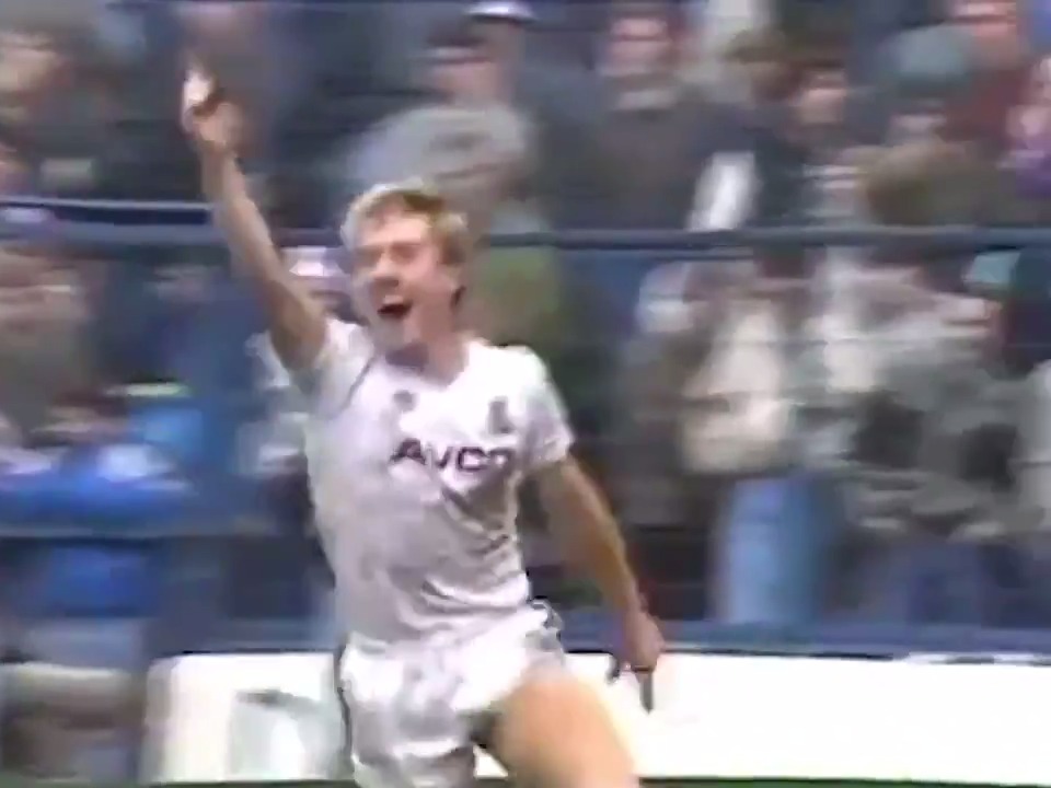 Wishing a very happy 60th birthday to THE GREAT Frank McAvennie! 
Have a great day,   