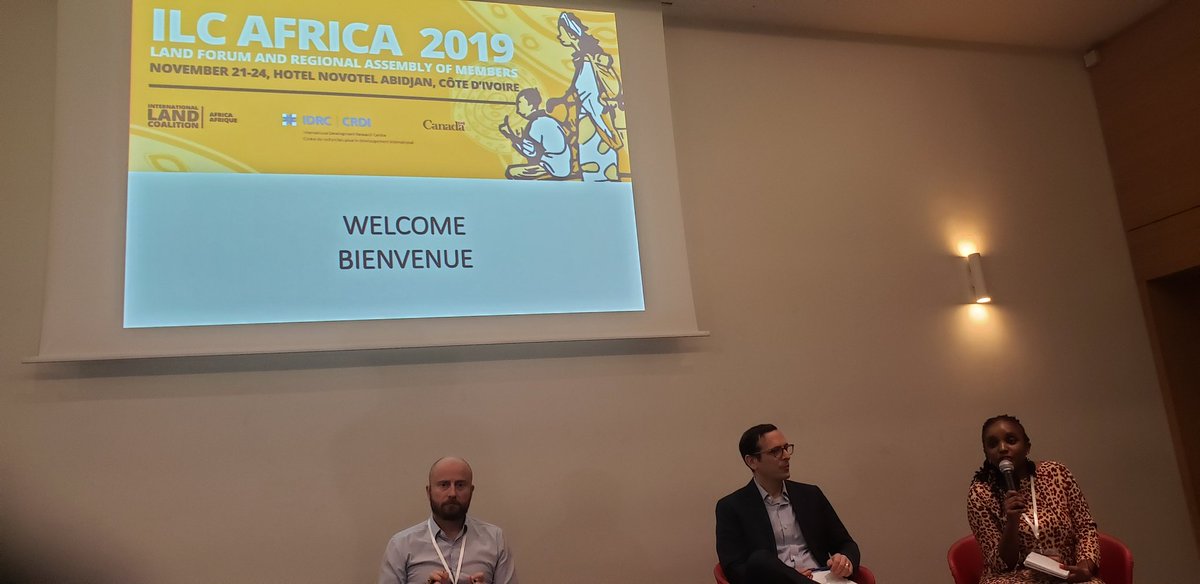 2nd day of the @ILCAfrique land forum in #abidjan :a warm opening session. Our Chair person @tatakaf opens with insightful remarks on how the forum links to continental&global dvlpt priorities. Panelists currently discussin #transparency , #WomenLandRights , #CommunityLandRights