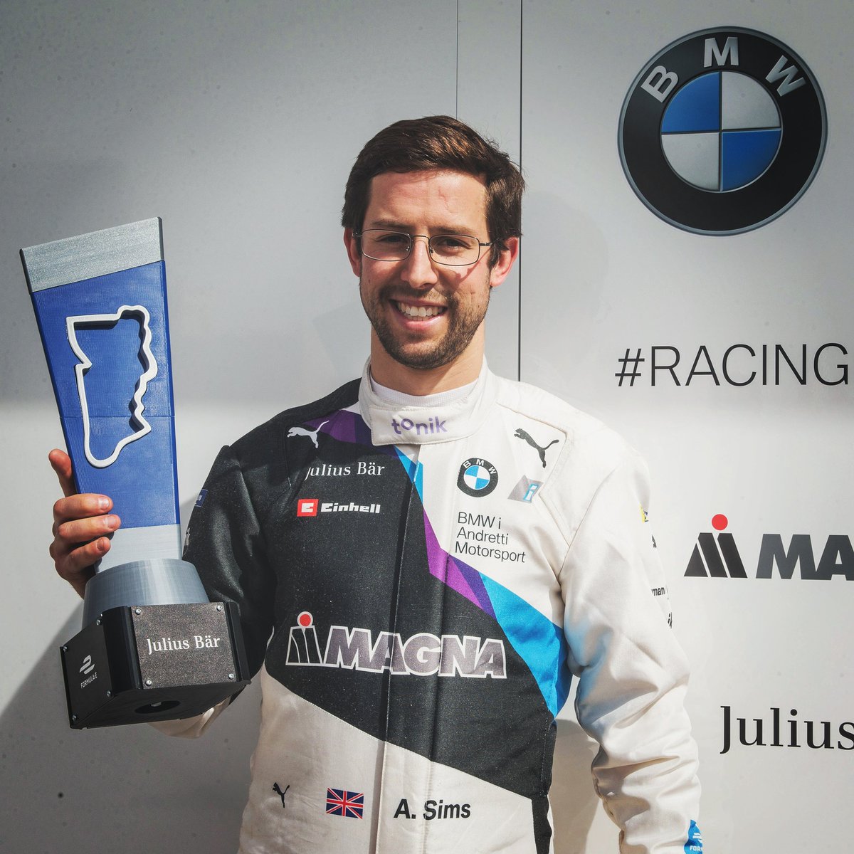 Alexander Sims (@alexandersims) on Twitter photo Not a bad way to start the season! #FIAFormulaE #diriyaheprix #poleposition βοΈ Thanks <a href="/BMWMotorsport/">BMW M Motorsport</a> @FollowAndretti for the work over the summer to get us in to this position. π€ for a a good clean race.
#BMWmotorsport #BMWiMotorsport #RacingBeyond Not a bad way to start the season! #FIAFormulaE #diriyaheprix #poleposition βοΈ Thanks <a href="/BMWMotorsport/">BMW M Motorsport</a> @FollowAndretti for the work over the summer to get us in to this position. π€ for a a good clean race.
#BMWmotorsport #BMWiMotorsport #RacingBeyond