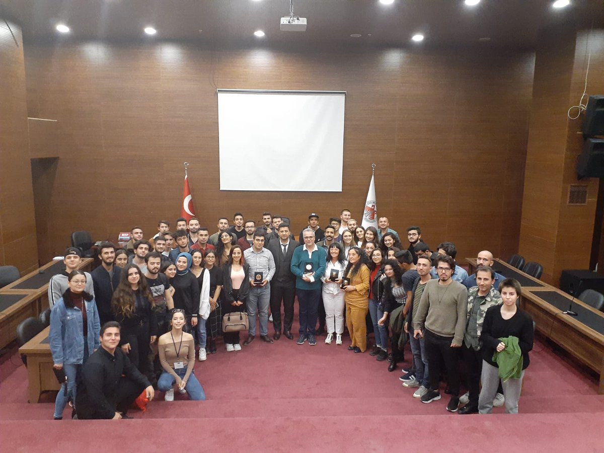 MDmuratdinc's tweet photo. @BuyukHedefDrn olarak AB Brüksel MerkeziAjansı #EACEA tarafından kabul edilen #Erasmus+ KA2 projemiz “Youth Workers for Gender Equality andYoung Women ‘s Empowerment” toplantılar, DöşemealtıBelediyesinde konferans yaptik
#BüyükHedeflere #BigTargets  #Ertoba #Iapdd #Siyb #YouthMix https://t.co/7B4FOeqRPb