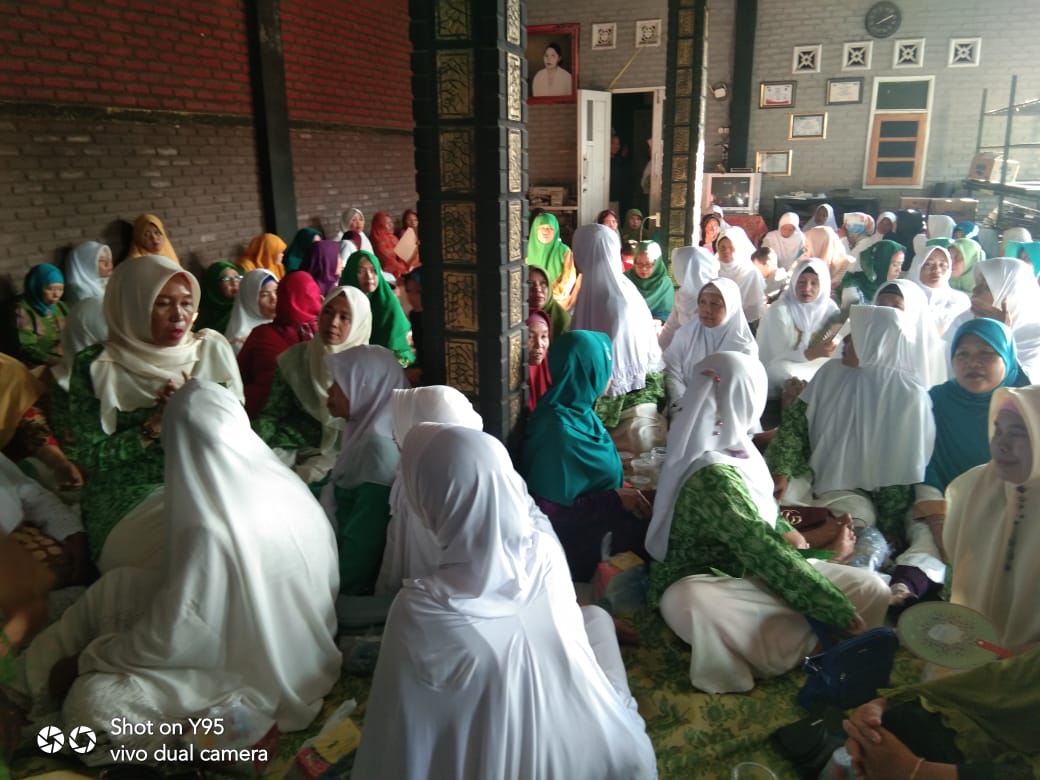 PkbGh's tweet photo. Reses perdana Alhamdulillah membludak https://t.co/XI0qUOR8Sa