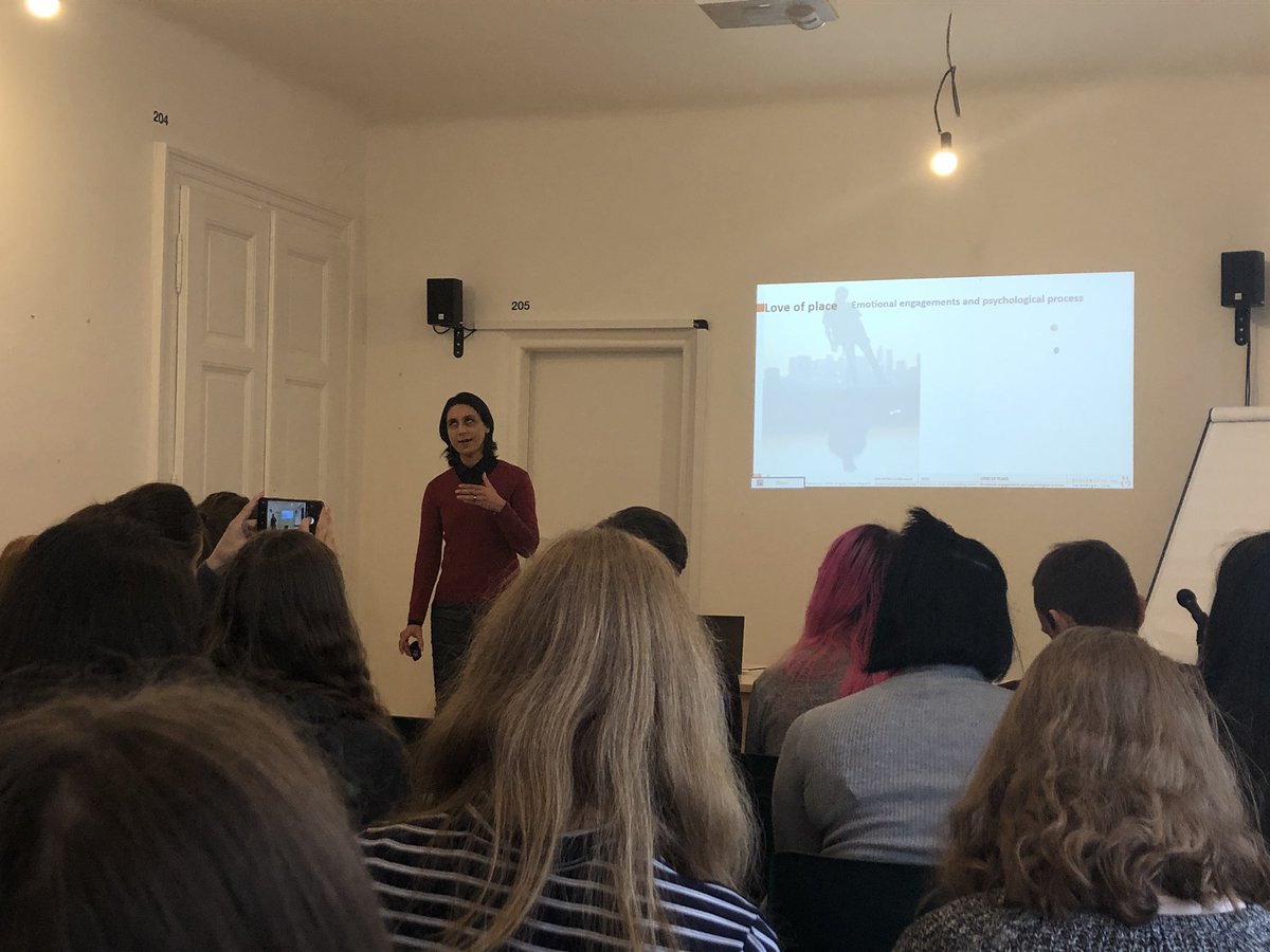 oseland's tweet photo. We now have @cerenbogac architect tirned environmental psychologist presenting on how psychologists help space become place - #efpsa #efpsaconference2019 @EFPSA https://t.co/AYMabnGvsa