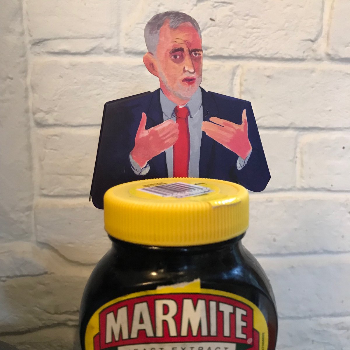 Love or hate? £7.99 either way #Corbyn #Corbyn4Christmas #CorbynLabour #CostOfCorbyn