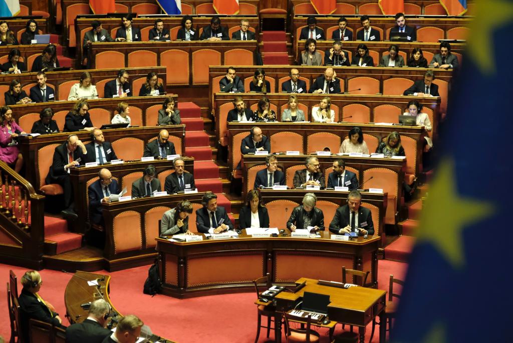 Asamblea_Ex's tweet photo. Comienza la segunda de la Conferencia, un espacio para el estudio de ejemplos de buenas prácticas que evidencian cómo las regiones pueden contribuir de forma efectiva a la formulación de políticas en la Unión @SenatoStampa #Subsidiarity #EfficientEU https://t.co/to4pUNX6uJ